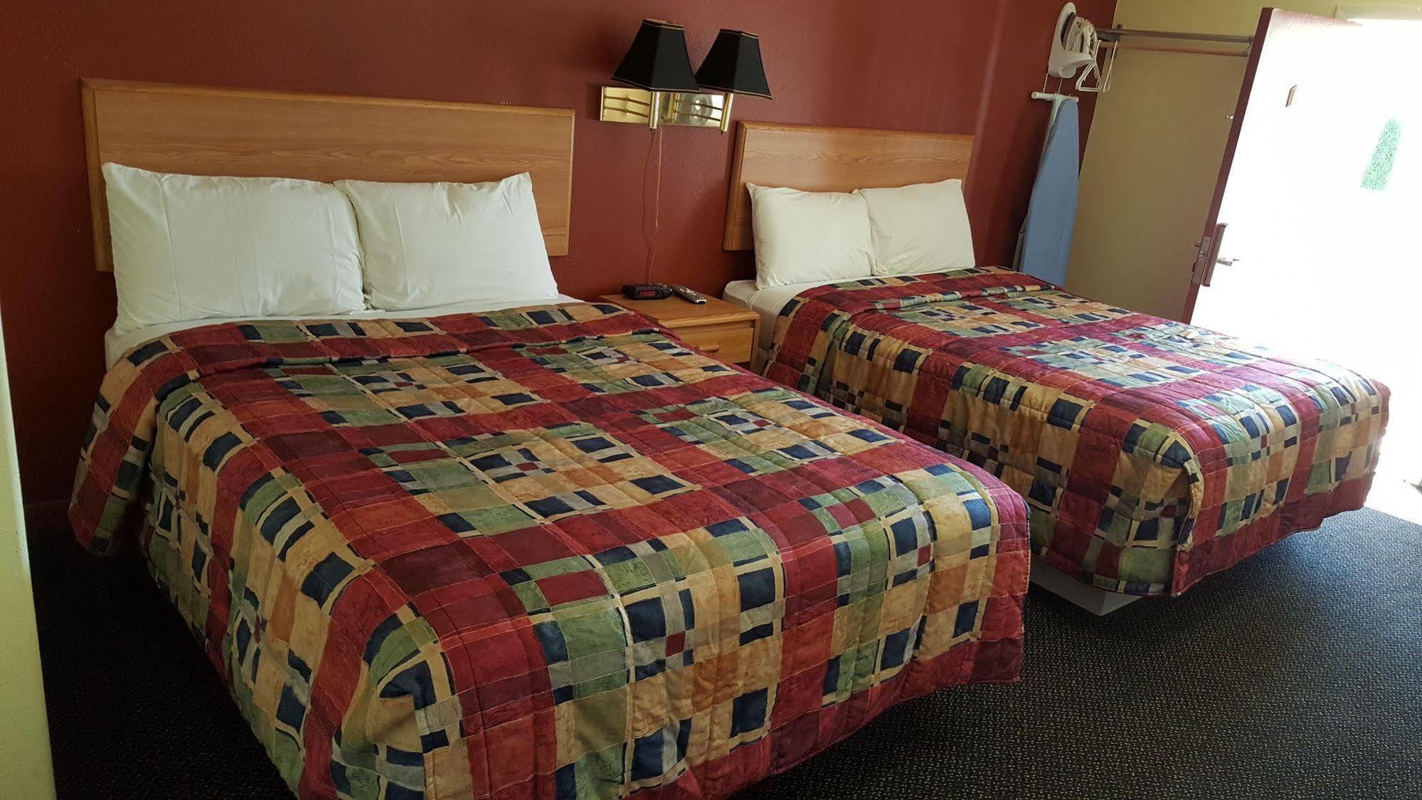 Valley Inn - Lebanon Oregon Екстериор снимка